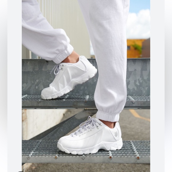 K-Swiss ST329 CMF Women sneakers - Picture 1 of 7